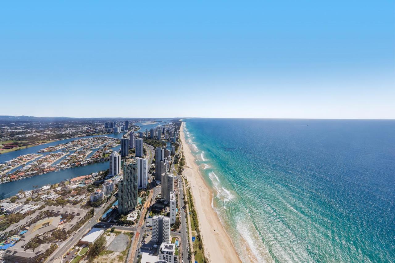 Meriton Suites Surfers Paradise Gold Coast Zewnętrze zdjęcie Aerial view of the Gold Coast, 2018